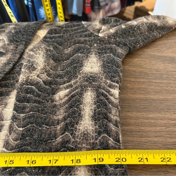 Frank Lyman Design Black and Brown Knit Cardigan - Picture 9 of 12